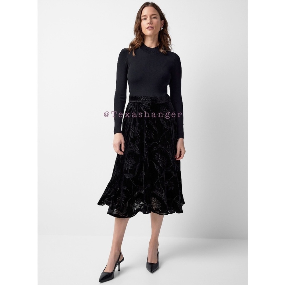 Ted Baker Juliet Dress Size 1 
I was sent the wrong size; new with tags.